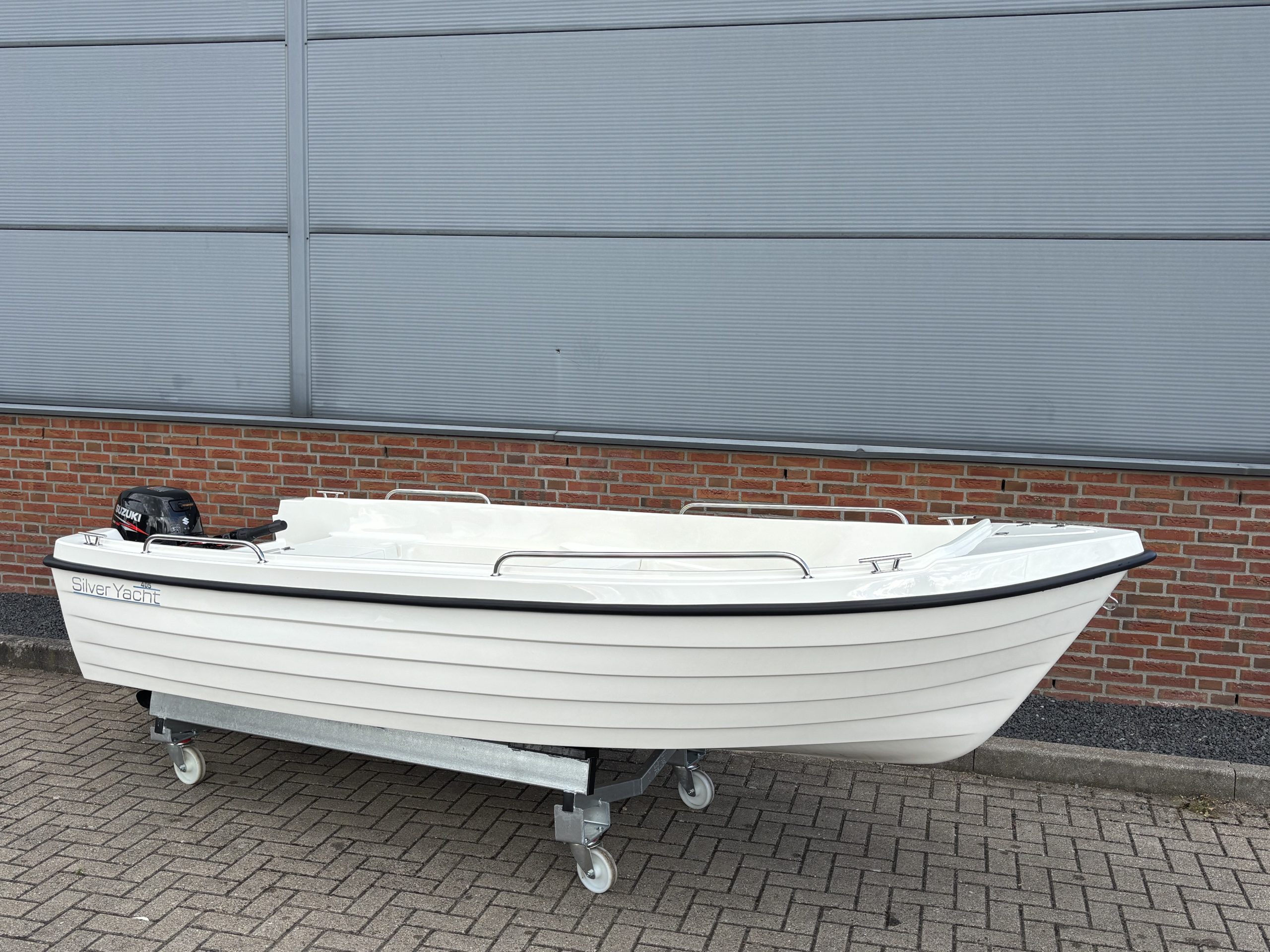 Silveryacht 405 incl. 8PK suzuki motor - Afbeelding 4